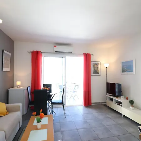 In With Balcony Apartament *
